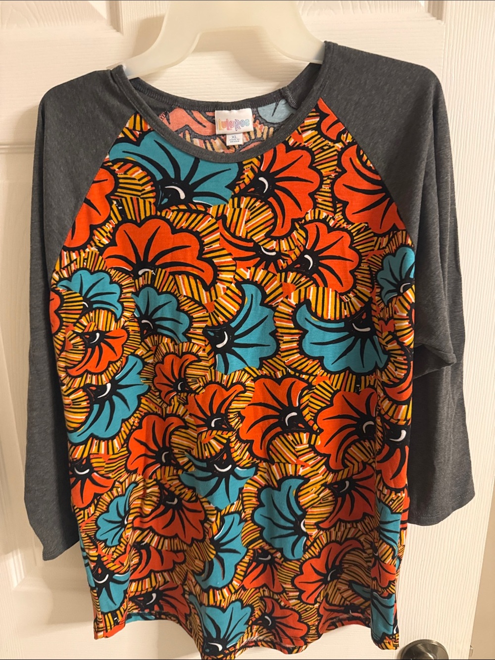LuLaRoe Long Sleeve Raglan Top in Orange, Teal & Gray